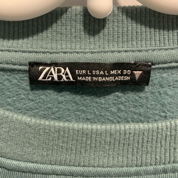 Green Zara Crewneck Size Large - Picture 2 of 3